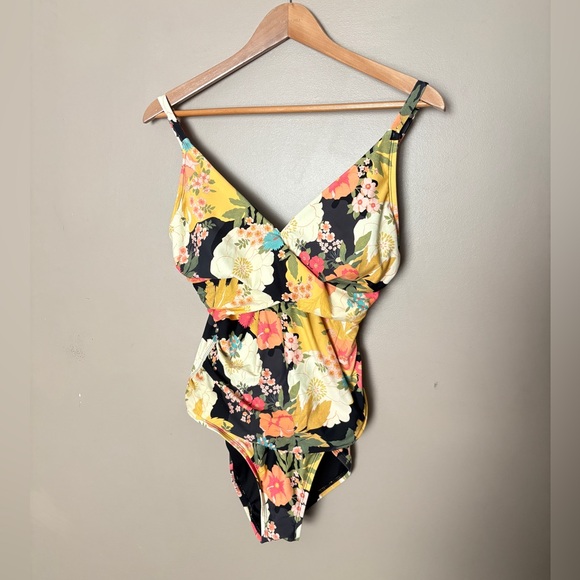 TRIBAL SPORT floral one-piece swimsuit v-neck tummy control beach vacation sz L - Picture 7 of 14